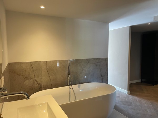 Medium property photo - Aalsmeerweg 20-3, 1059 AJ Amsterdam